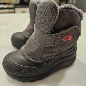 Northface toddler snow boot